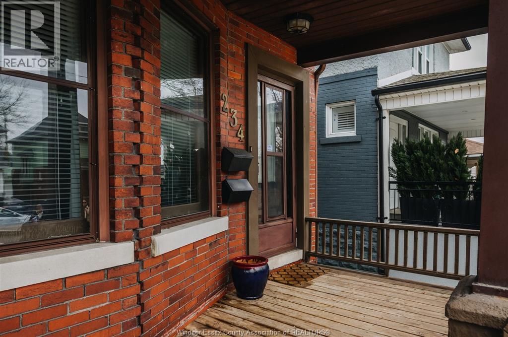 232-234 Oak Avenue, Windsor, Ontario  N9A 5E3 - Photo 3 - 26006038