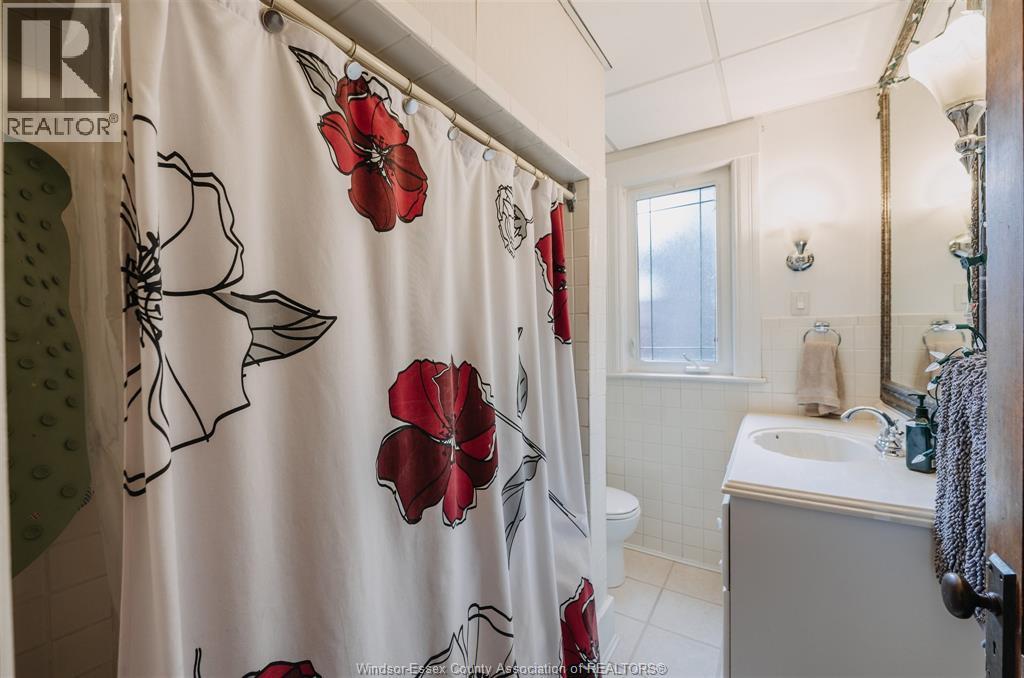 232-234 Oak Avenue, Windsor, Ontario  N9A 5E3 - Photo 8 - 26006038