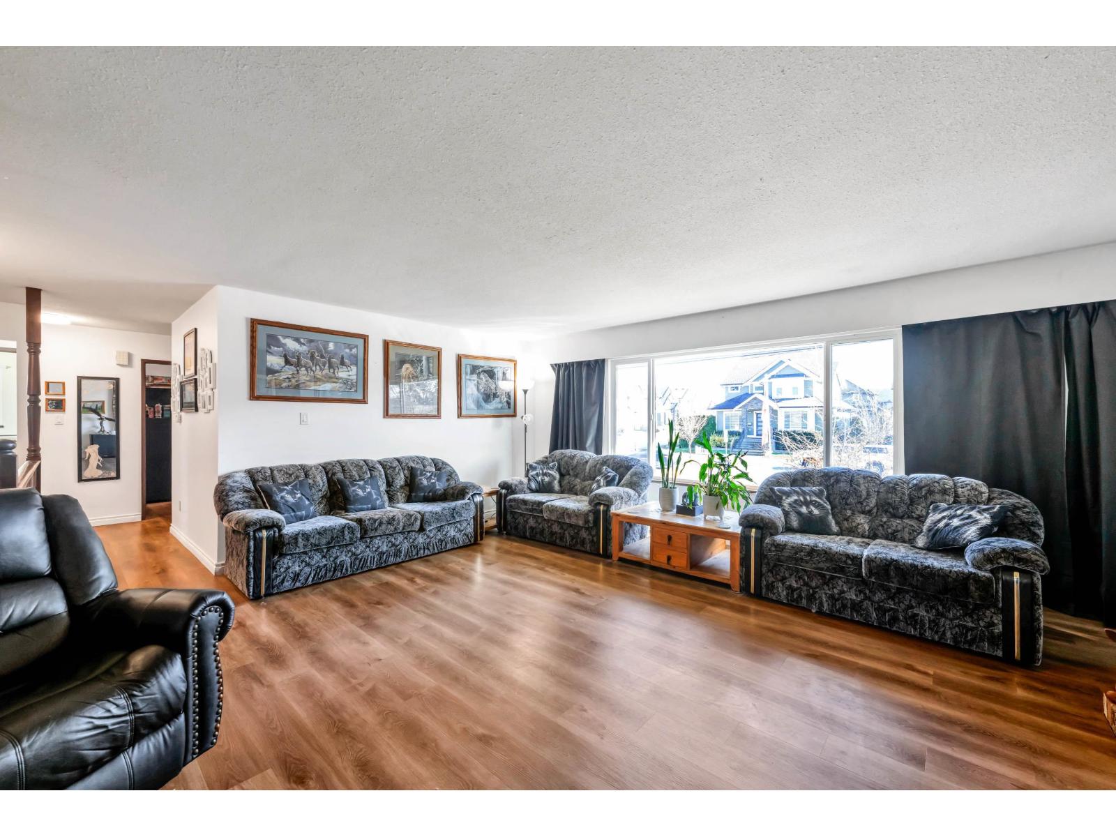 5927 184 Street, Surrey, British Columbia V3S 4N2 - Photo 9 - R3095026