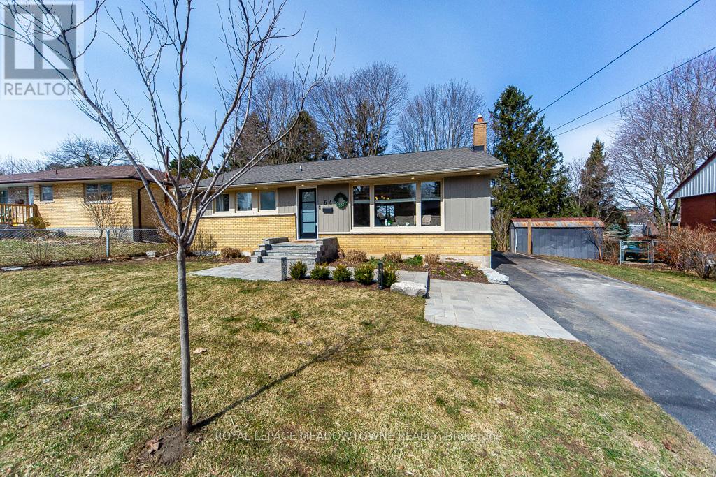 64 Dumbarton Street, Guelph, Ontario  N1E 3T6 - Photo 2 - X12921968