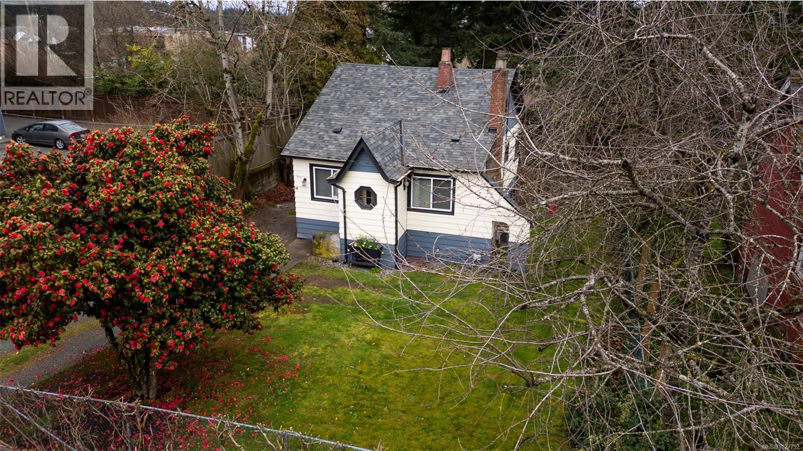 308 Holly Ave, Nanaimo, British Columbia