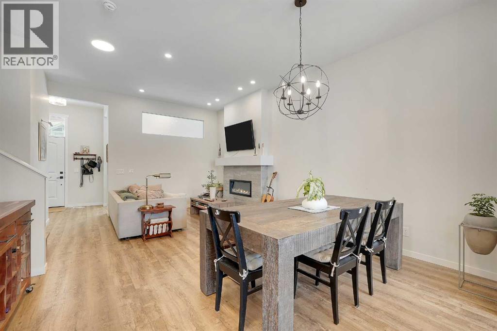 175 Magnolia Way Sw, Calgary, Alberta  T3M 3M6 - Photo 12 - A2295566