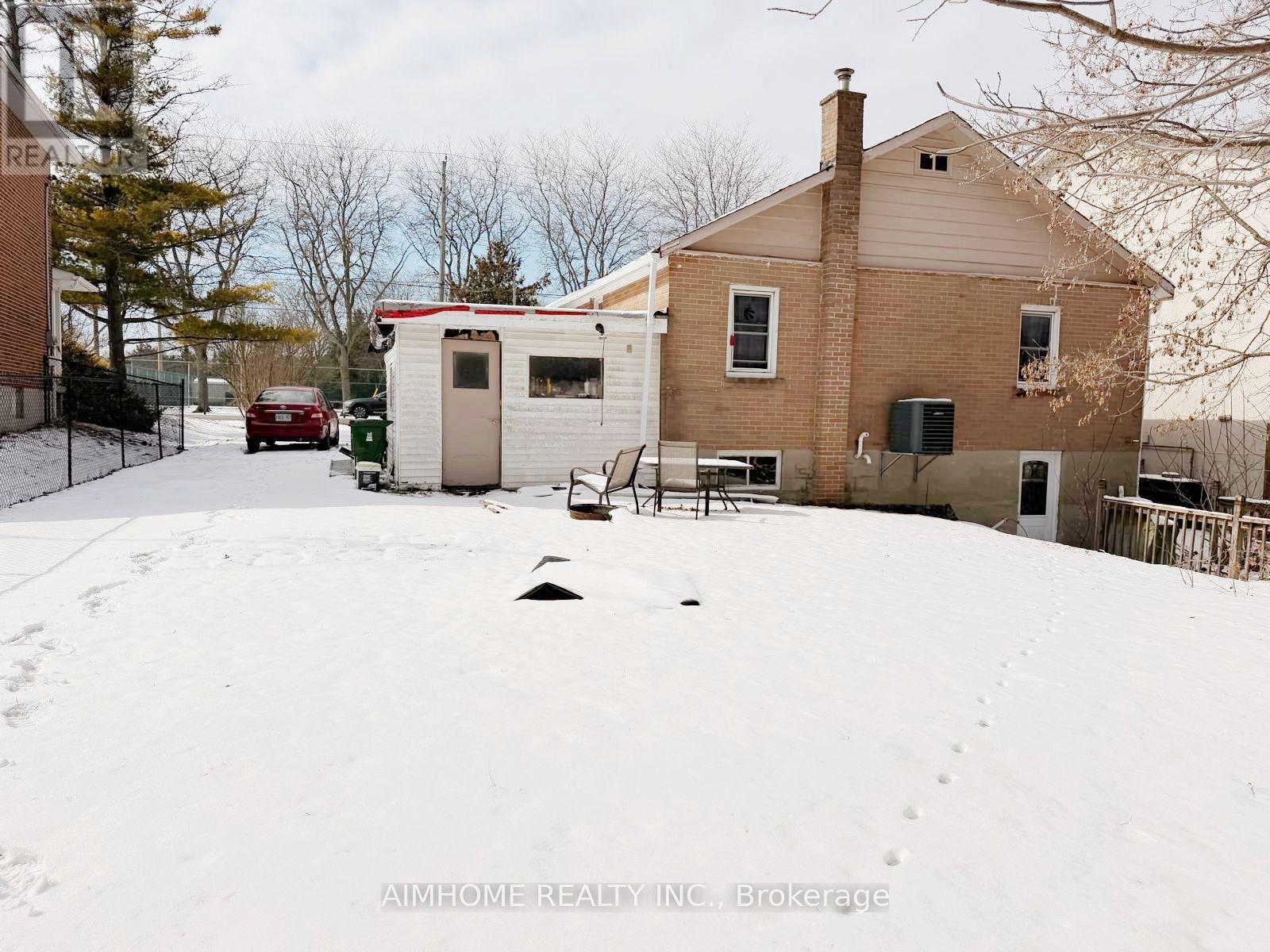 271 Rouge Hills Drive, Toronto, Ontario  M1C 2Z2 - Photo 4 - E12915578