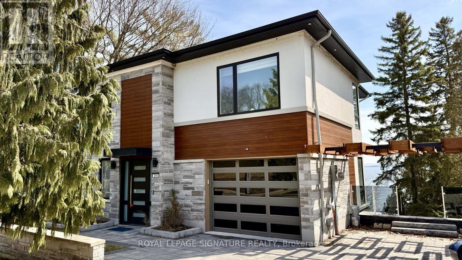 290 NORTH SHORE BOULEVARD E, Burlington, Ontario