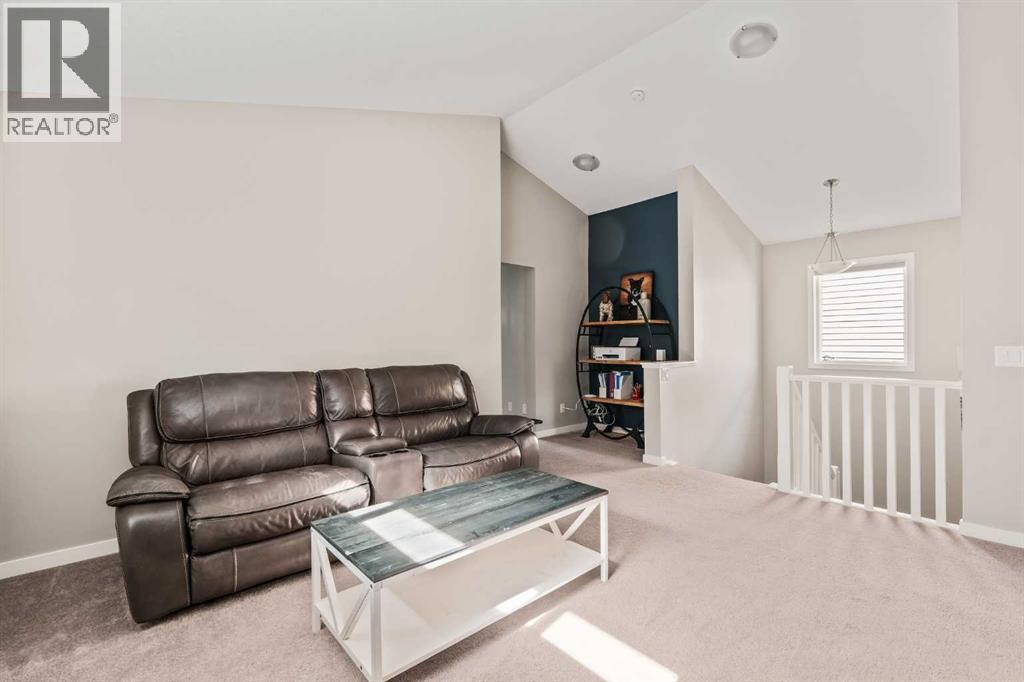 65 Sunrise Crescent, Cochrane, Alberta  T4C 0Z6 - Photo 22 - A2296066