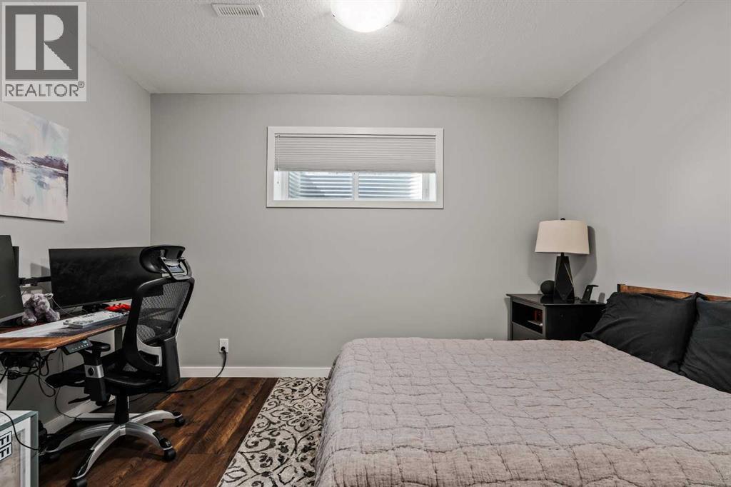 65 Sunrise Crescent, Cochrane, Alberta  T4C 0Z6 - Photo 42 - A2296066