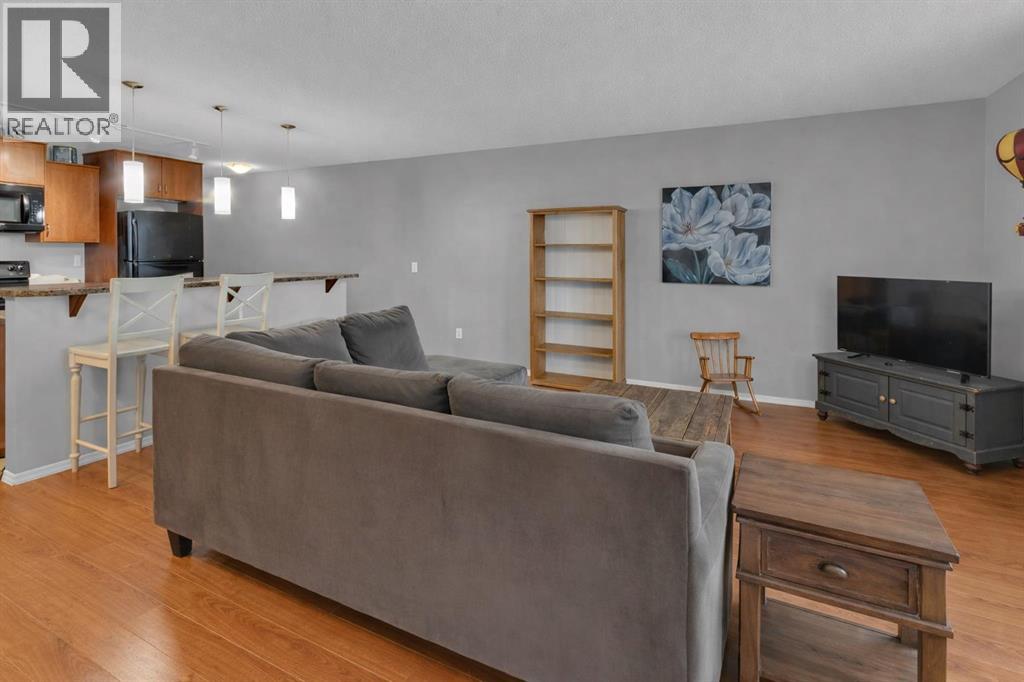 2429, 700 Willowbrook Road NW, Airdrie, Alberta  T4B 2B7 - Photo 10 - A2296314