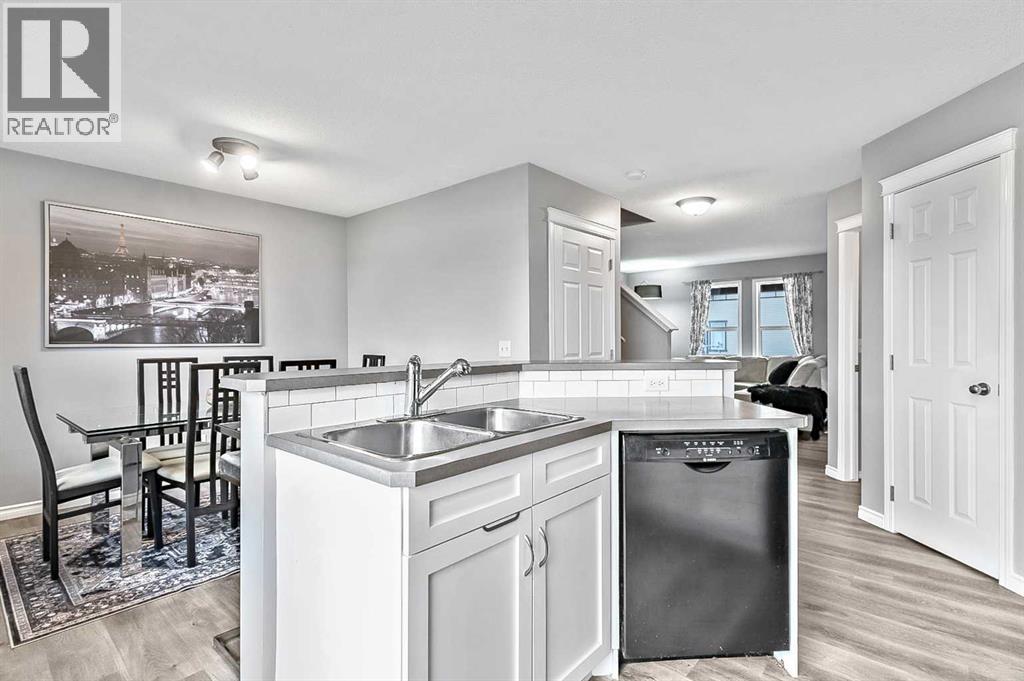 106 Panatella Park Nw, Calgary, Alberta  T3K 6K4 - Photo 12 - A2296393