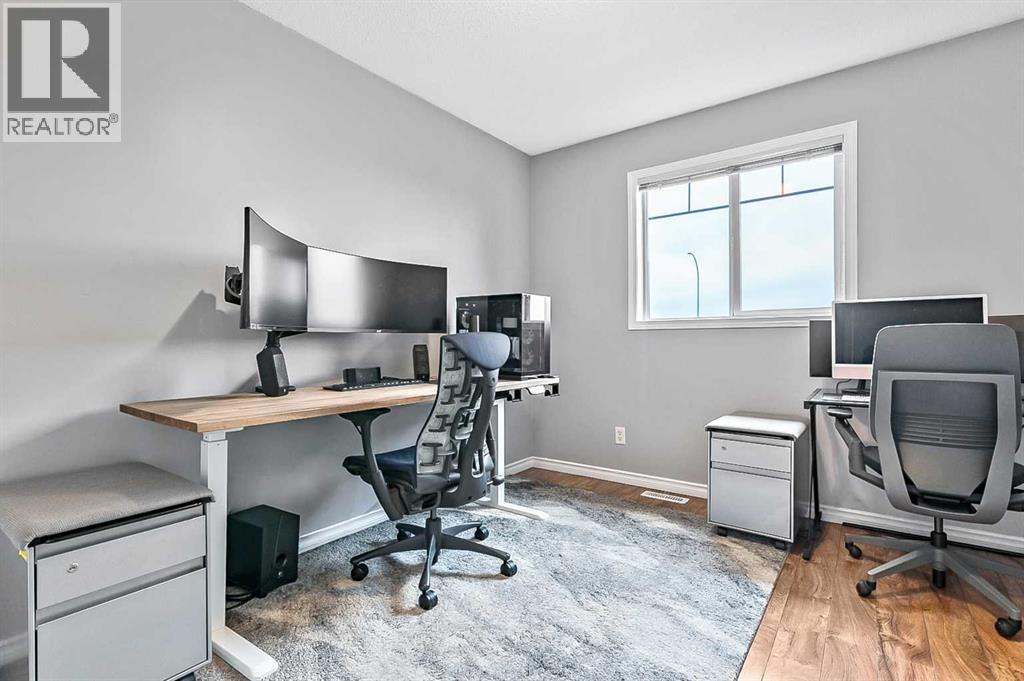 106 Panatella Park Nw, Calgary, Alberta  T3K 6K4 - Photo 19 - A2296393