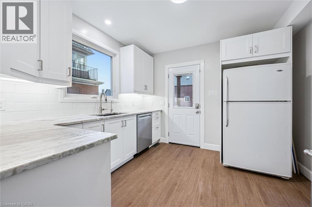 317 Frederick Street, Kitchener, Ontario  N2H 2N8 - Photo 10 - 40814684