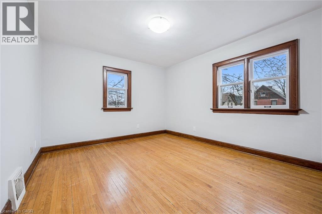 317 Frederick Street, Kitchener, Ontario  N2H 2N8 - Photo 13 - 40814684