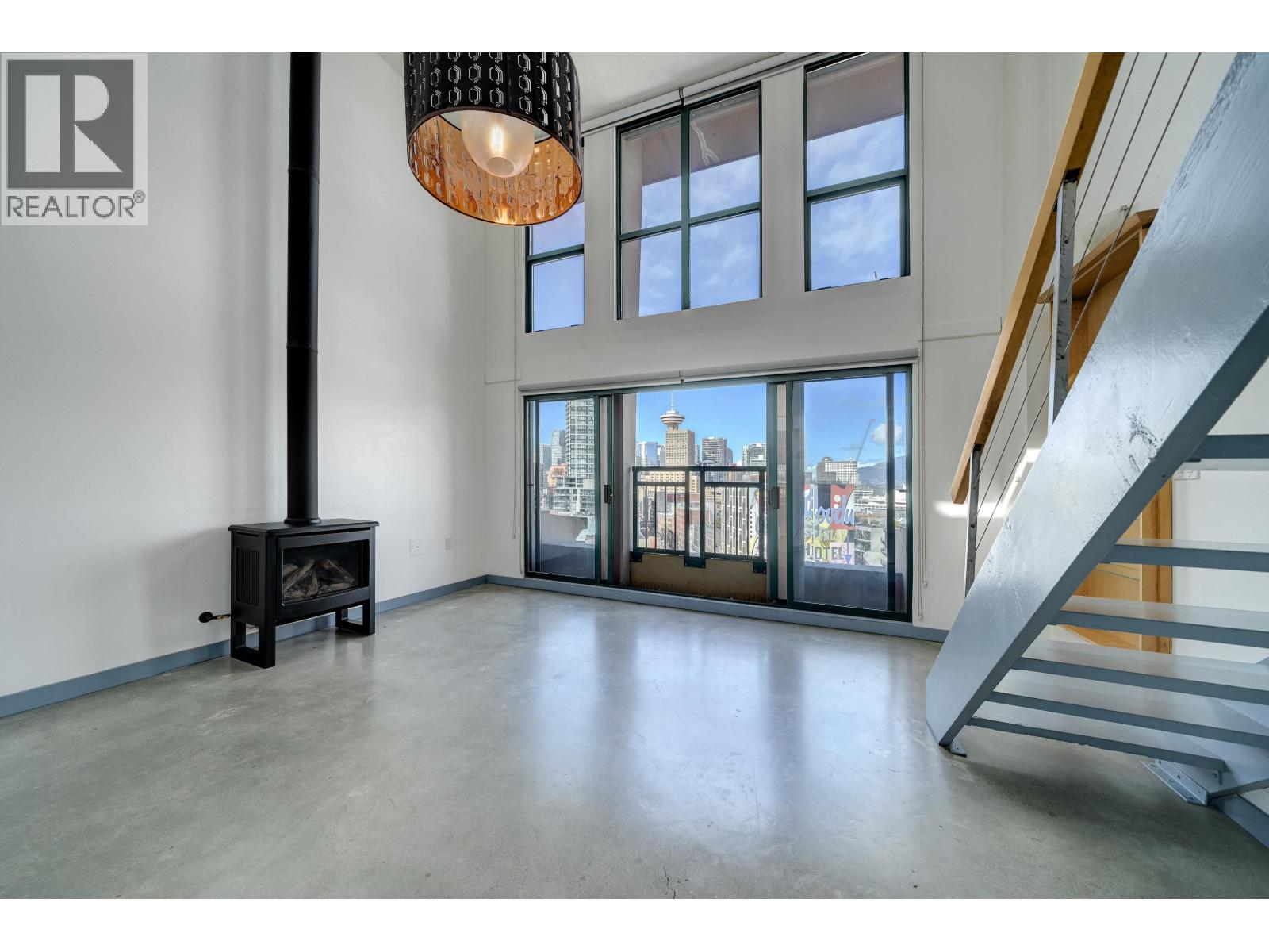 806 22 E Cordova Street, Vancouver, British Columbia  V6B 4G8 - Photo 3 - R3103636