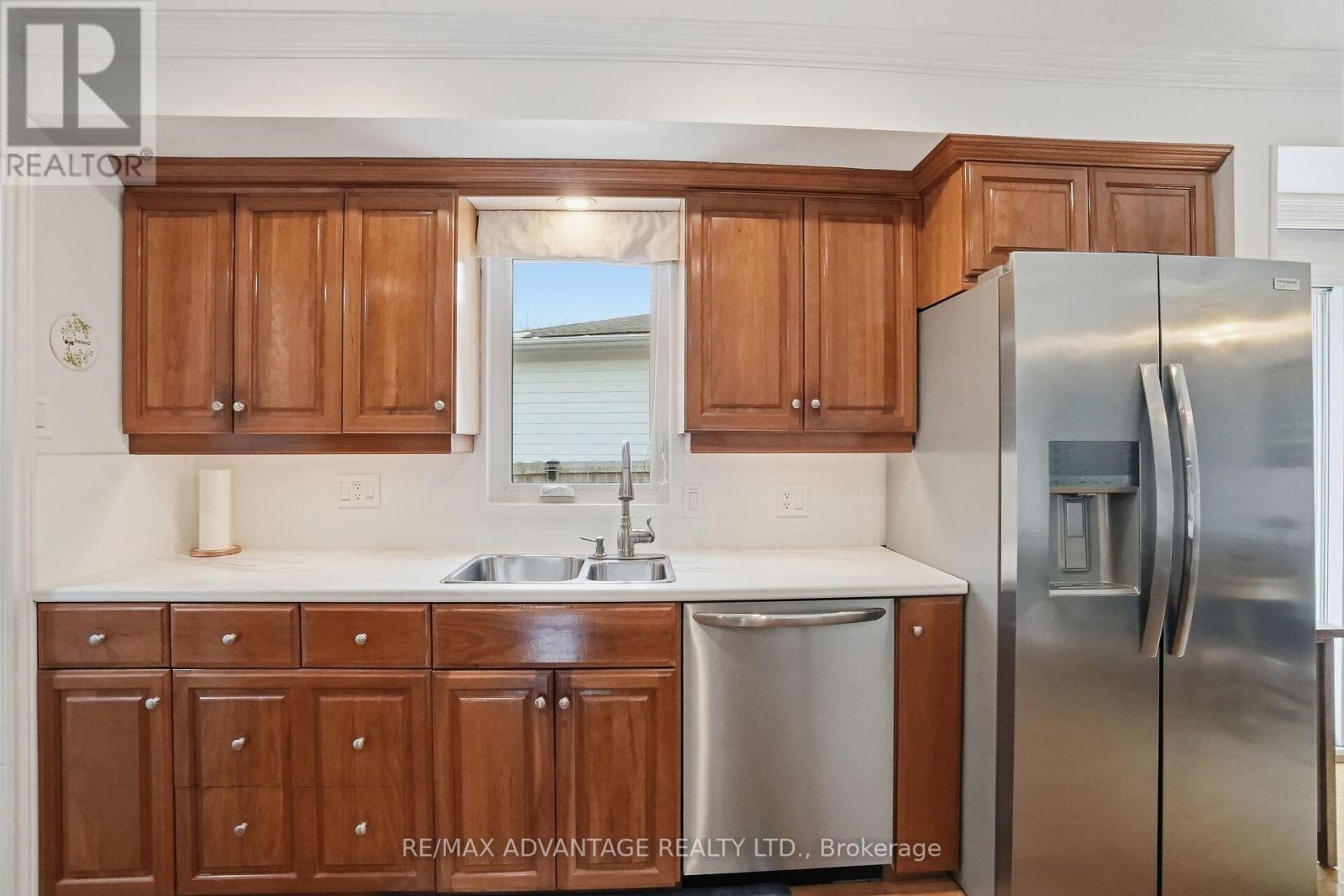 96 Rollscourt Place, London North, Ontario  N6G 1M2 - Photo 40 - X12922020