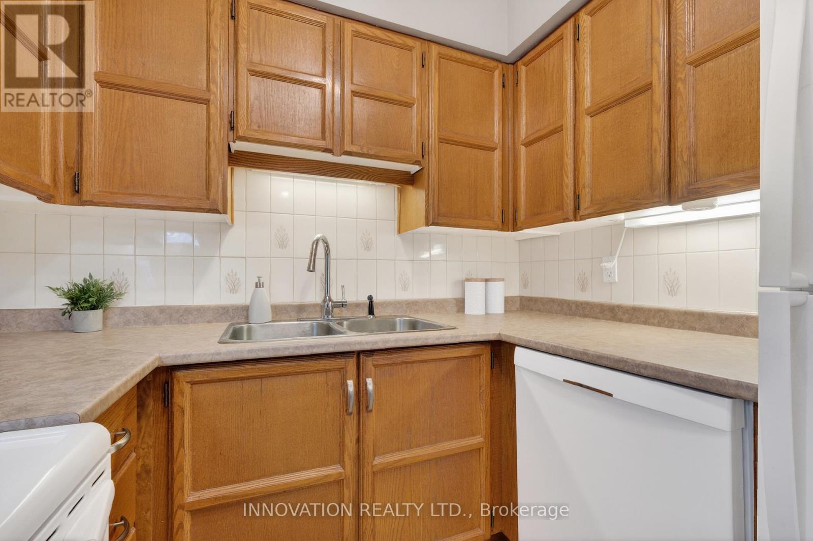 416 Sandhamn Private, Ottawa, Ontario  K1T 2Y9 - Photo 22 - X12922032