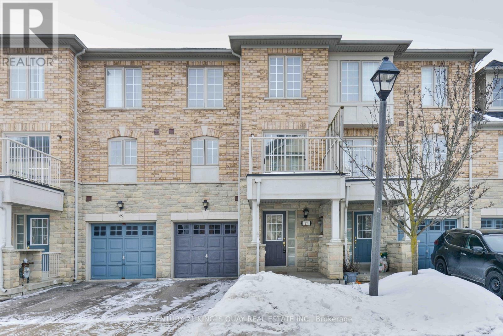 37 PRINCE CHARLES WAY, Markham, Ontario