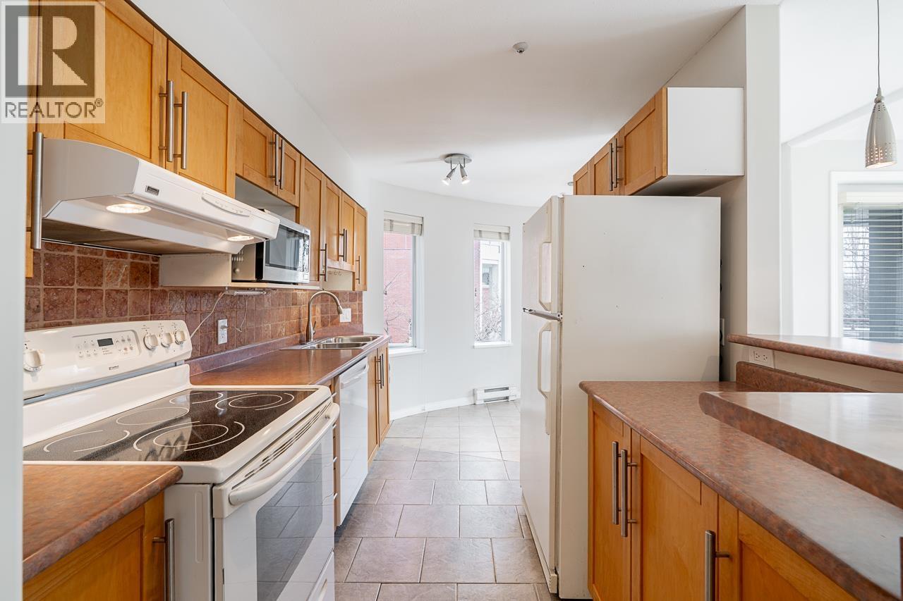 101 120 E 2nd Street, North Vancouver, British Columbia  V7L 1C3 - Photo 9 - R3103839