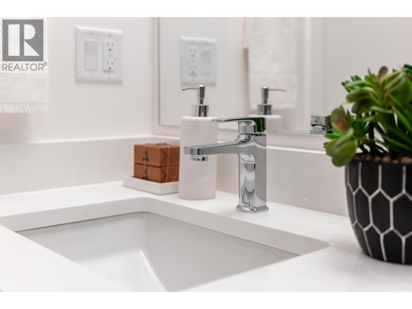 312 150 James Road, Port Moody, British Columbia  V3H 0N7 - Photo 25 - R3103841