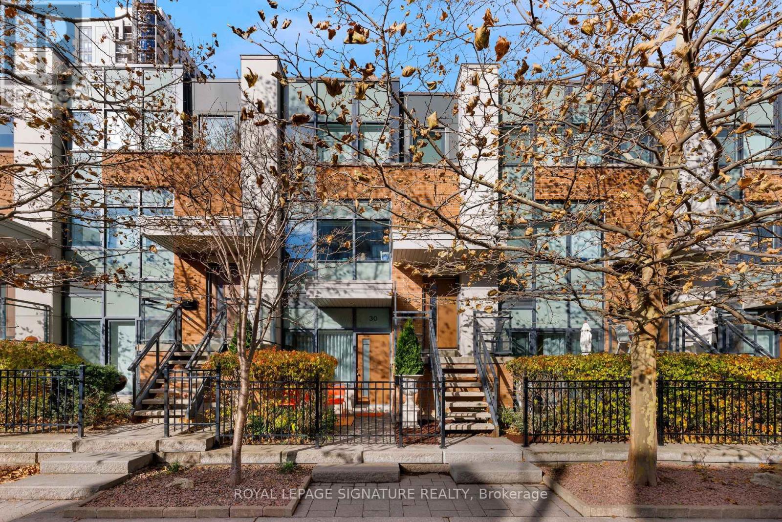 30 Cole Street, Toronto, Ontario M5A 4M3 - Photo 2 - C12922038