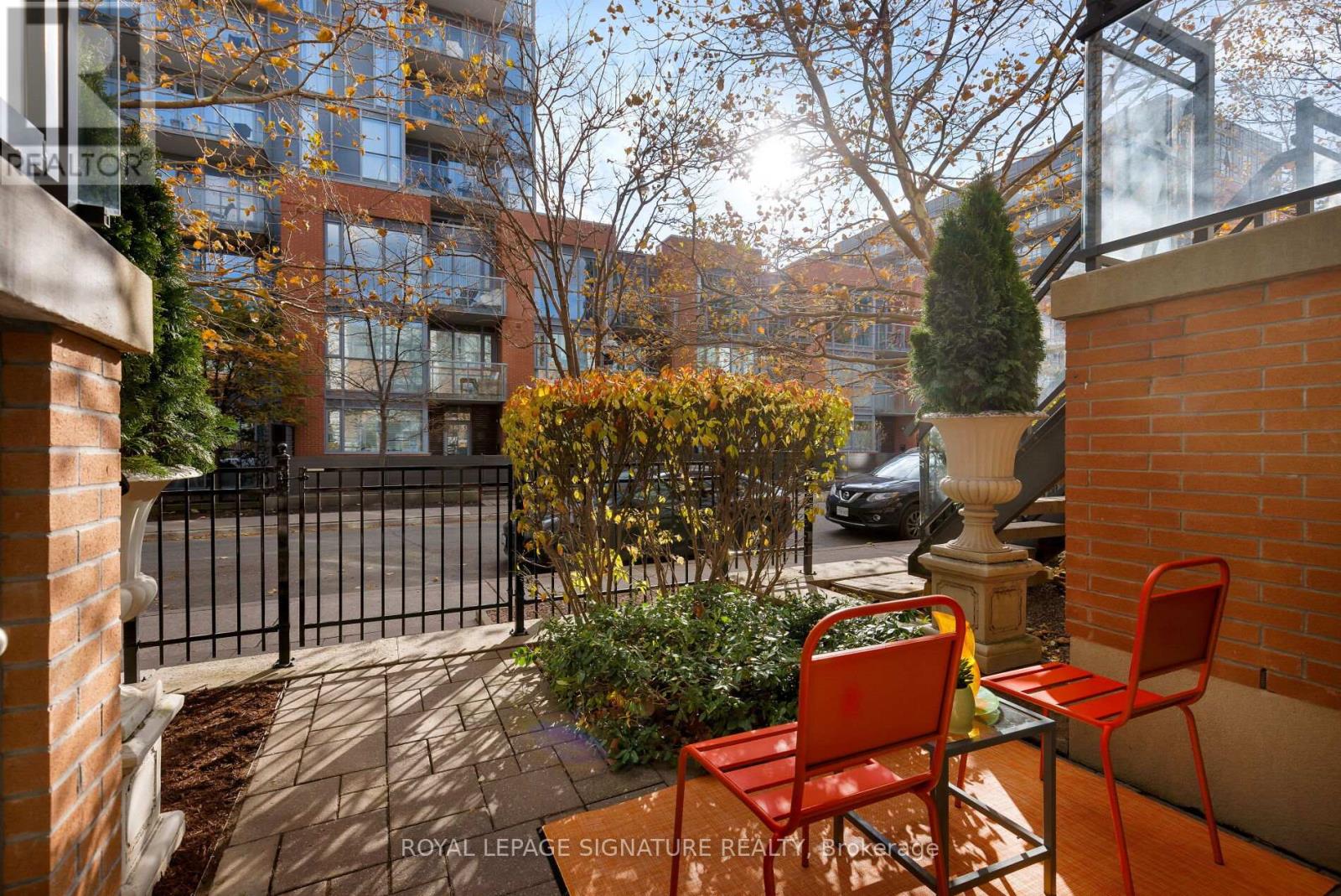 30 Cole Street, Toronto, Ontario M5A 4M3 - Photo 4 - C12922038