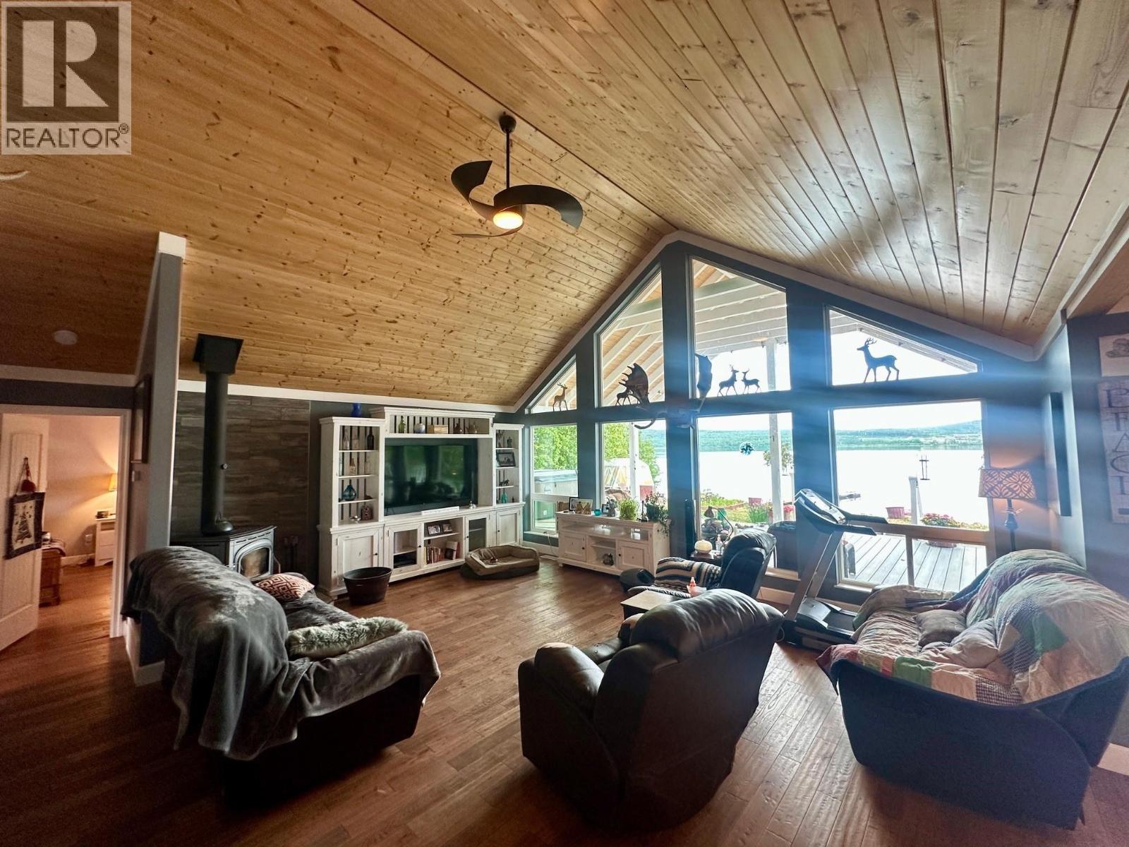 7285 Peterson Road, Fraser Lake, British Columbia  V0J 1S0 - Photo 25 - R3102494