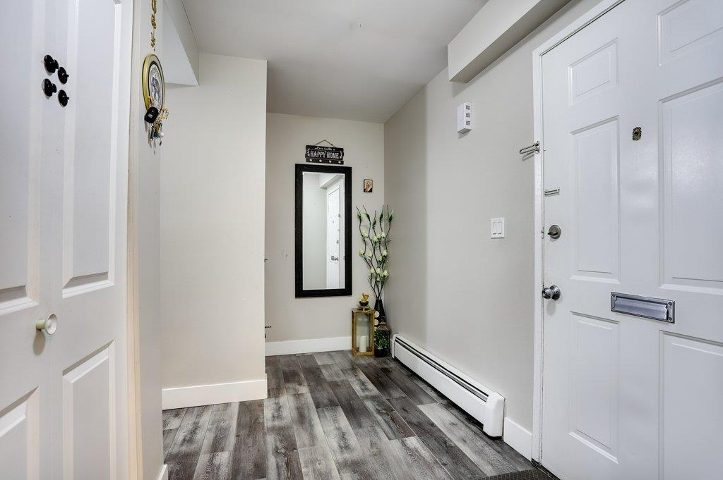 263 7493 140 Street, Surrey, British Columbia  V3W 6G5 - Photo 3 - R3102193