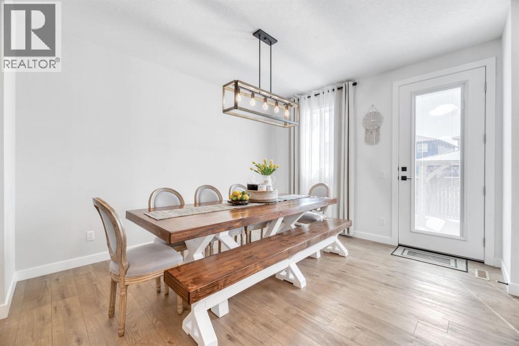 240 Creekstone Path SW, Calgary, Alberta  T2X 4X8 - Photo 13 - A2281659