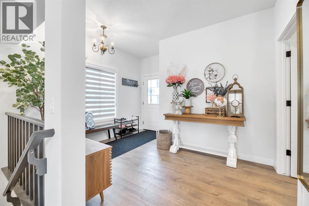 240 Creekstone Path SW, Calgary, Alberta  T2X 4X8 - Photo 5 - A2281659