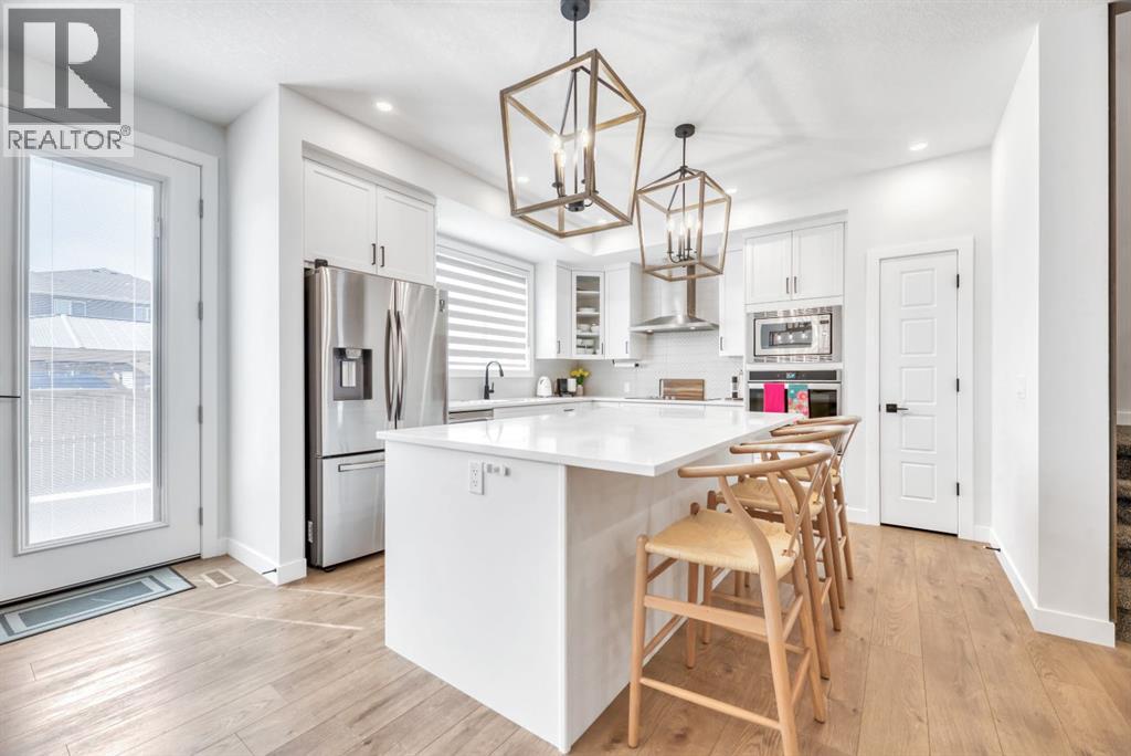 240 Creekstone Path SW, Calgary, Alberta  T2X 4X8 - Photo 14 - A2281659