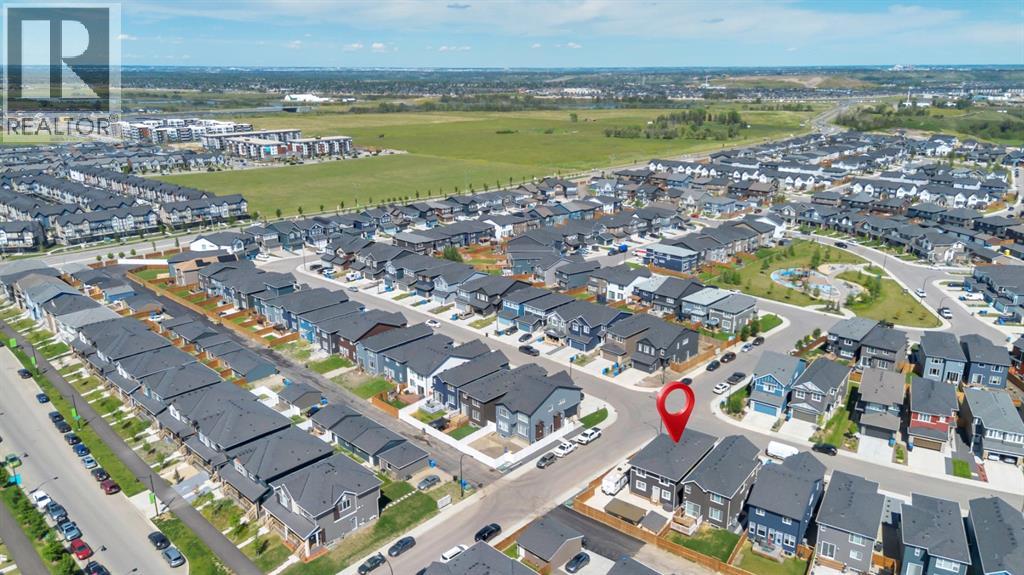 240 Creekstone Path SW, Calgary, Alberta  T2X 4X8 - Photo 35 - A2281659