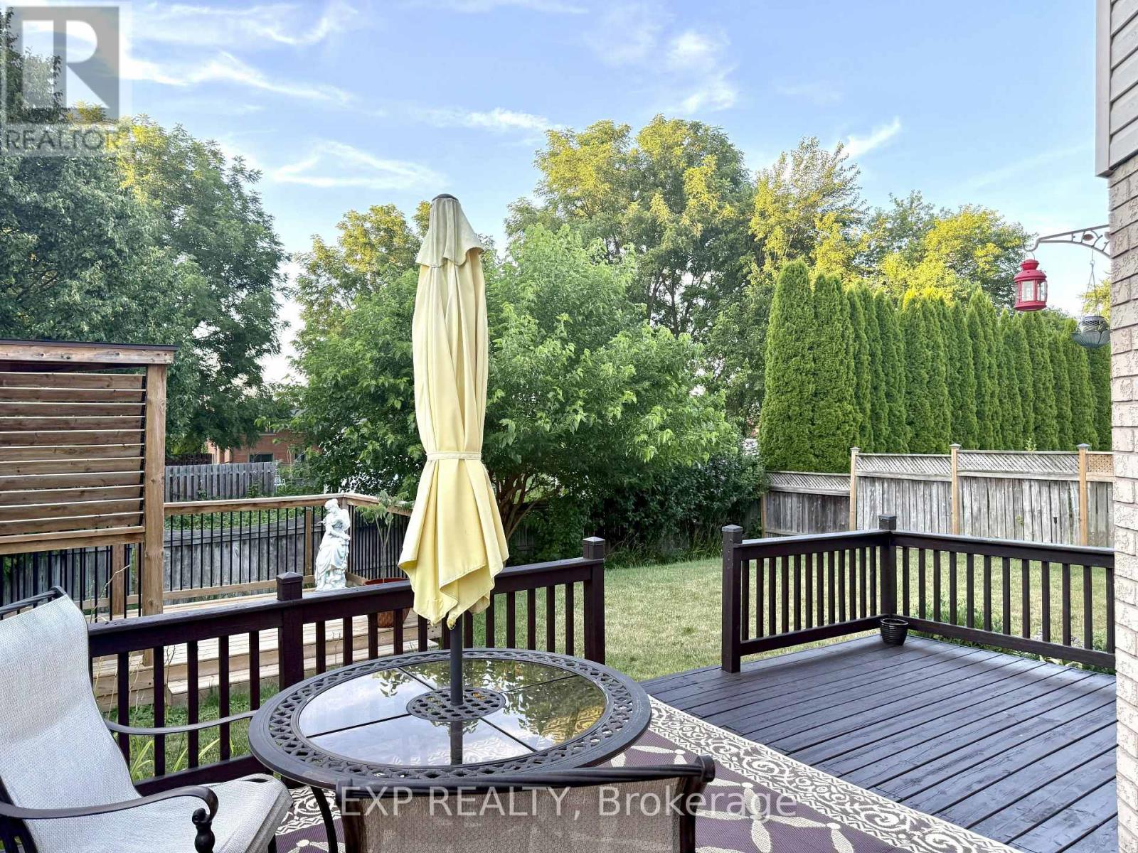 28 Loretta Drive, Niagara-On-The-Lake, Ontario  L0S 1T0 - Photo 15 - X12922034