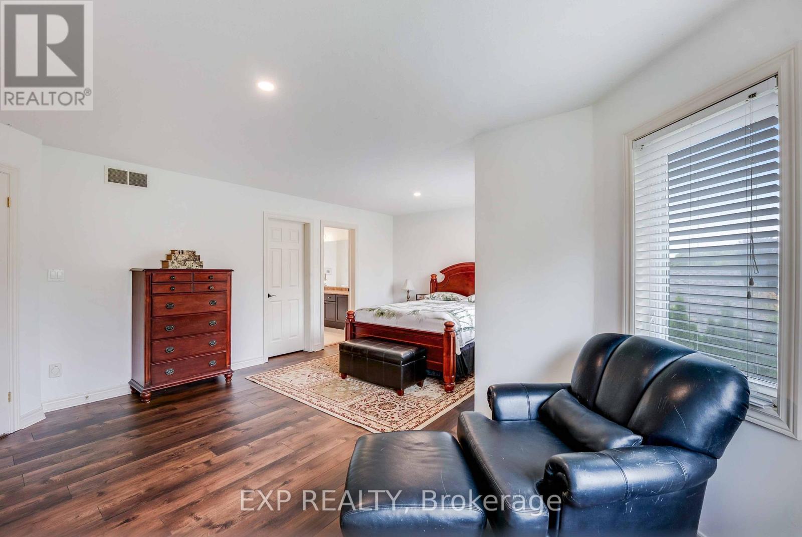 28 Loretta Drive, Niagara-On-The-Lake, Ontario  L0S 1T0 - Photo 25 - X12922034