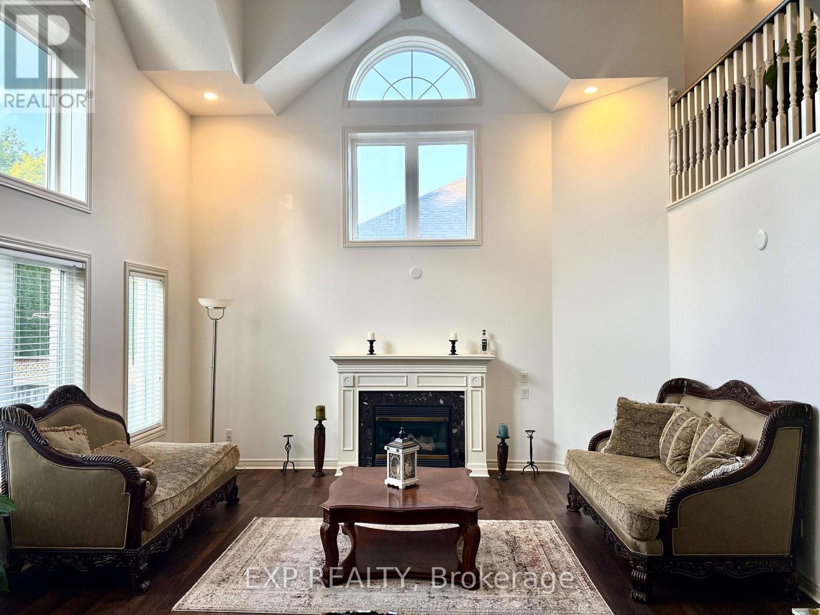 28 Loretta Drive, Niagara-On-The-Lake, Ontario  L0S 1T0 - Photo 4 - X12922034