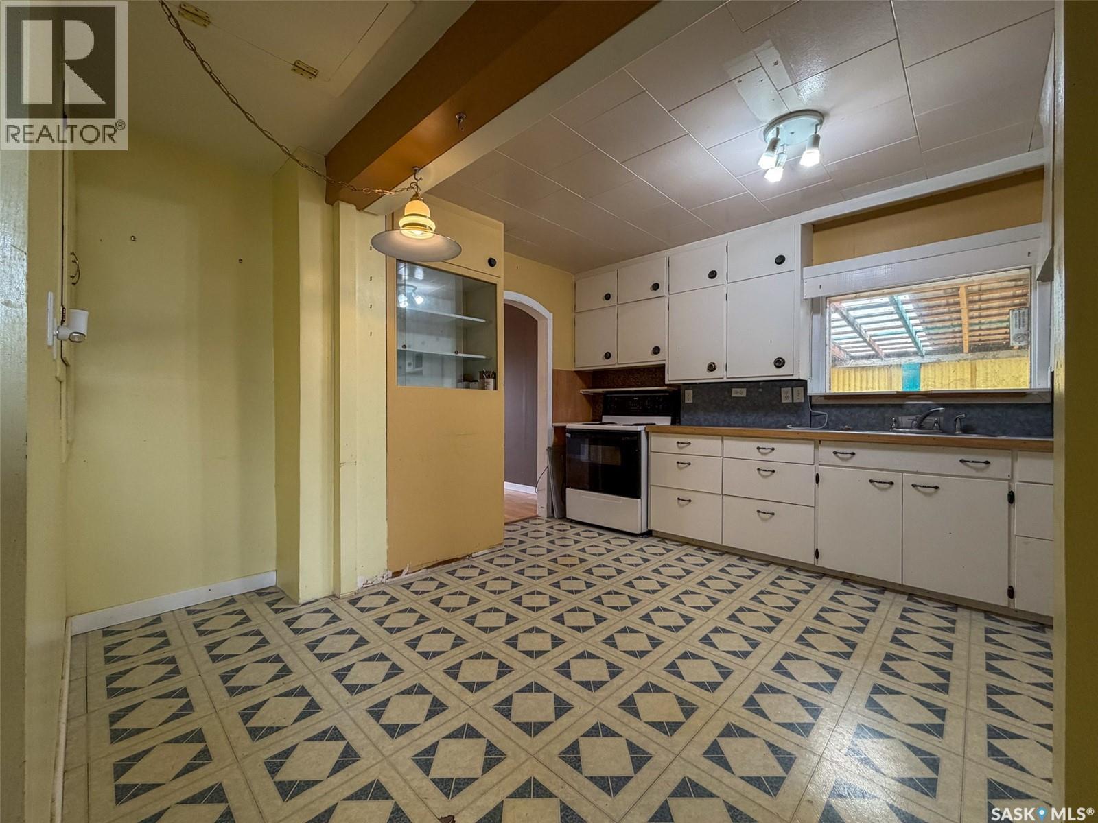 244 Maple Street, Gull Lake, Saskatchewan  S0N 1A0 - Photo 21 - SK031239