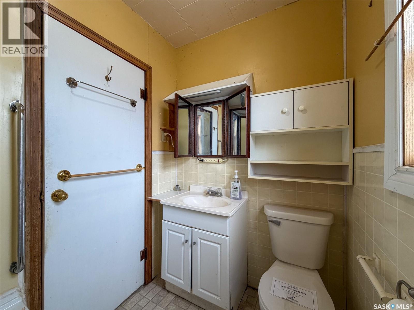 244 Maple Street, Gull Lake, Saskatchewan  S0N 1A0 - Photo 23 - SK031239