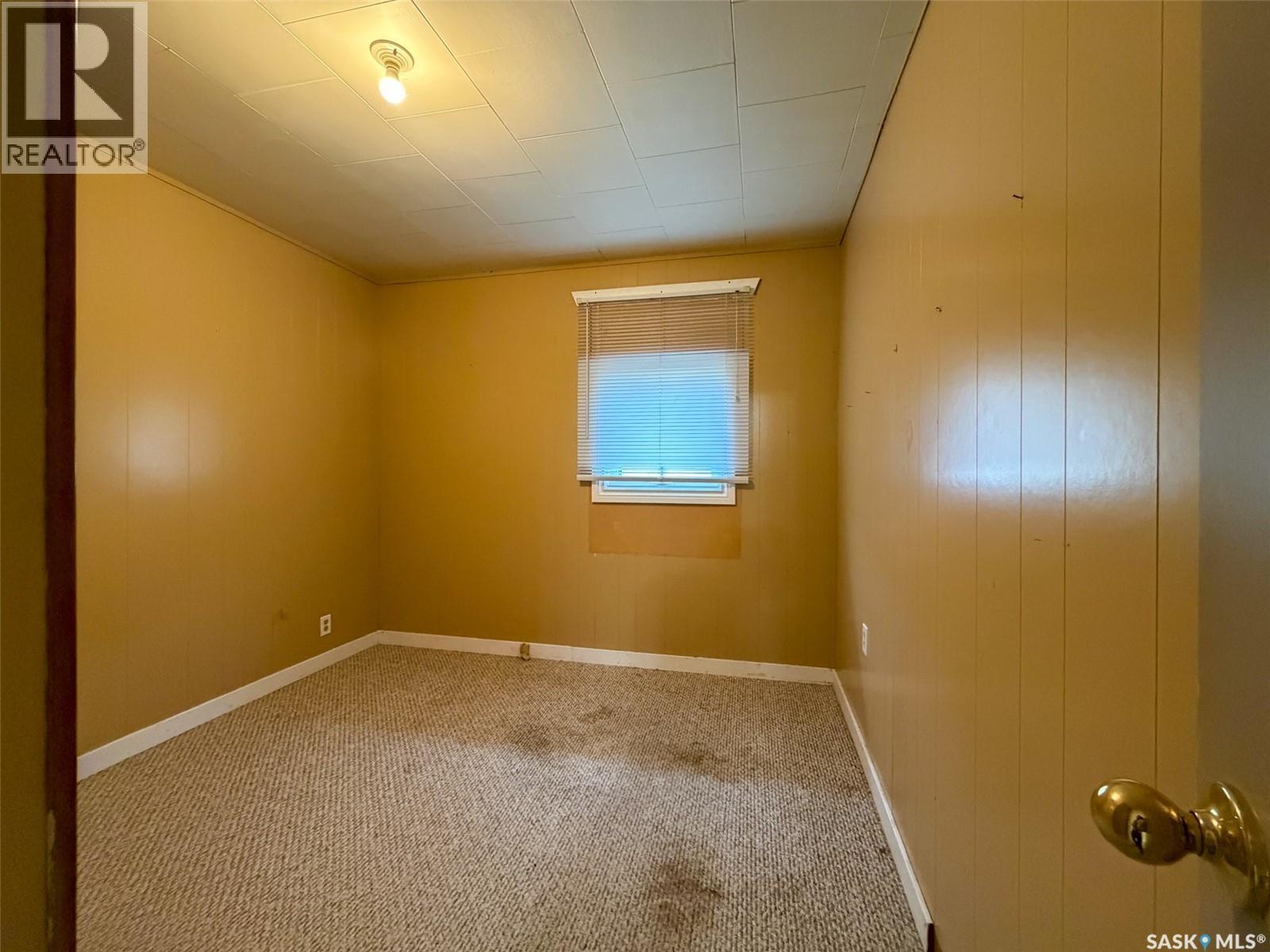 244 Maple Street, Gull Lake, Saskatchewan  S0N 1A0 - Photo 24 - SK031239