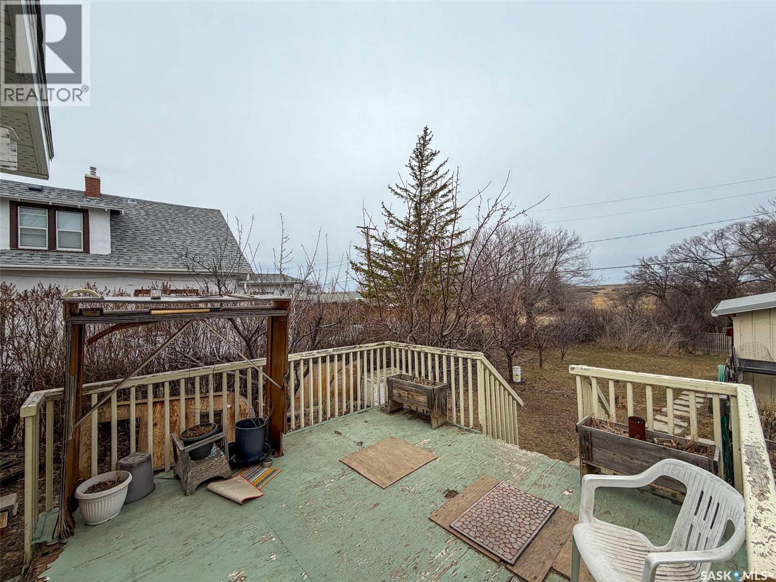 244 Maple Street, Gull Lake, Saskatchewan  S0N 1A0 - Photo 37 - SK031239