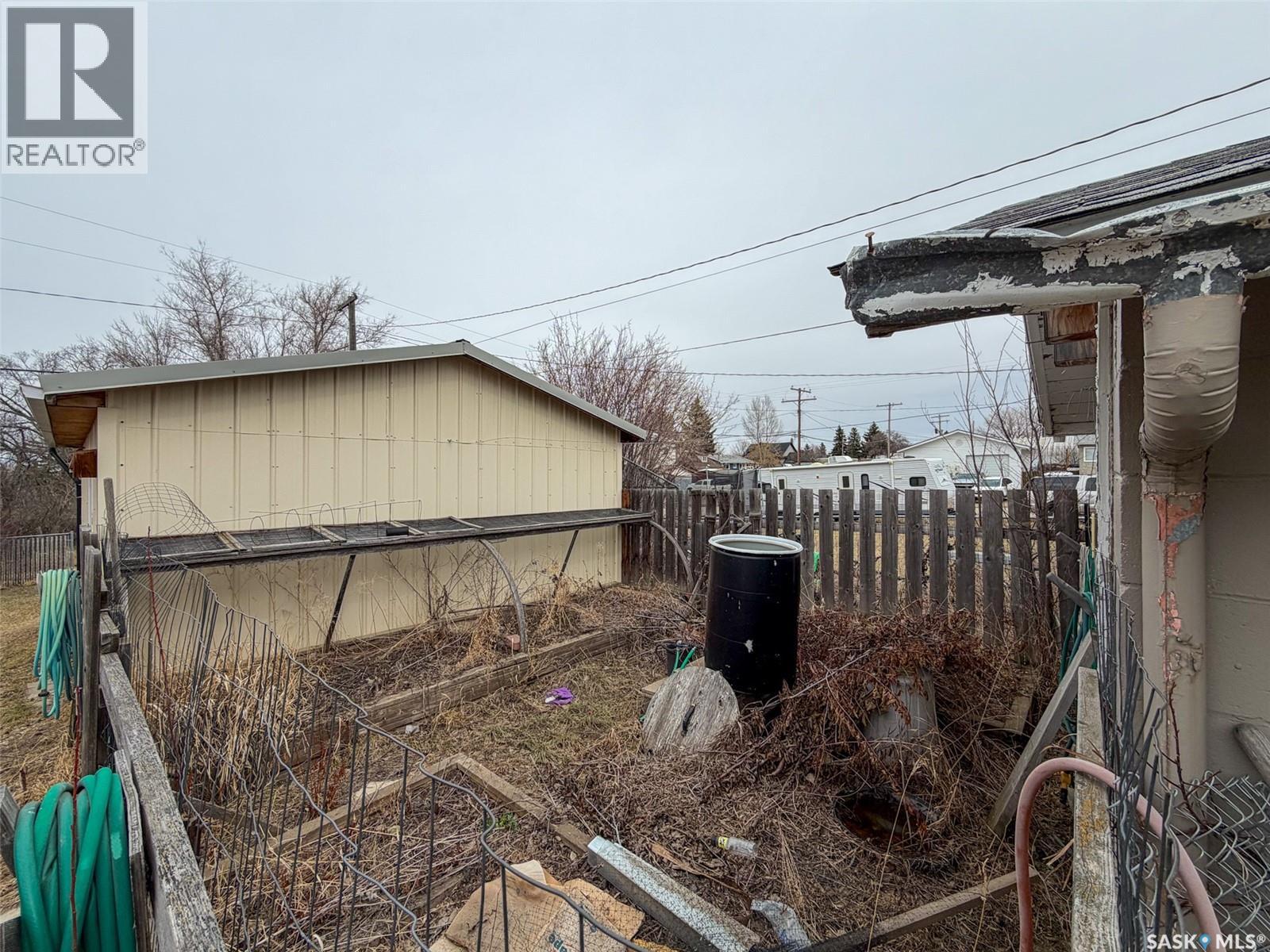 244 Maple Street, Gull Lake, Saskatchewan  S0N 1A0 - Photo 42 - SK031239