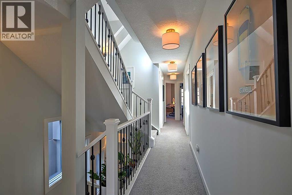 2438 25 Street Sw, Calgary, Alberta  T3E 1X6 - Photo 30 - A2296473