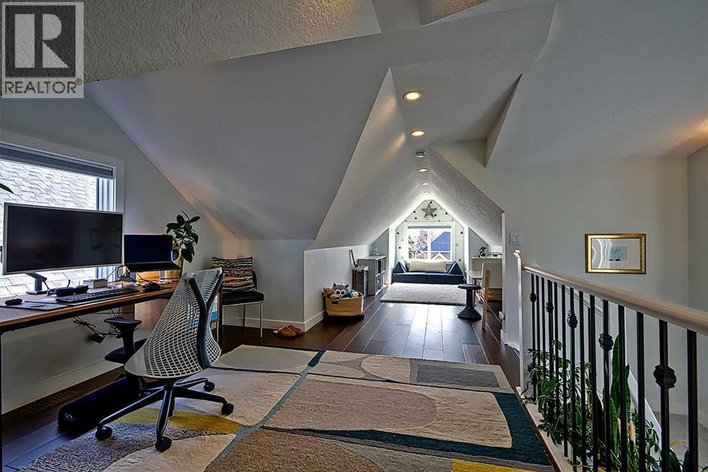 2438 25 Street Sw, Calgary, Alberta  T3E 1X6 - Photo 32 - A2296473