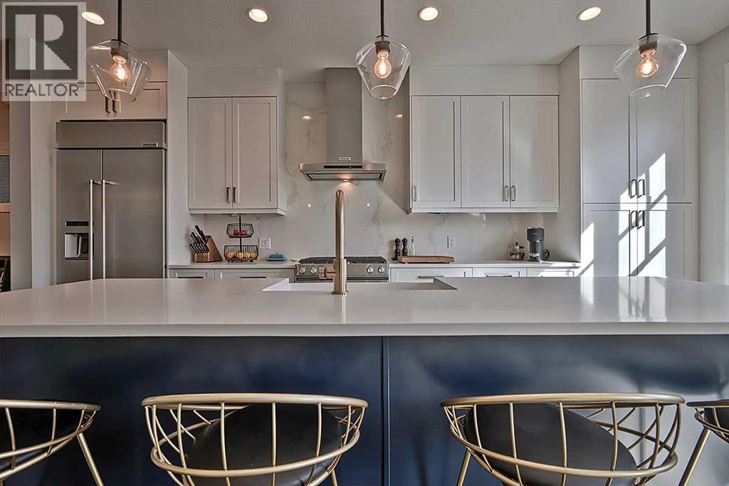 2438 25 Street Sw, Calgary, Alberta  T3E 1X6 - Photo 8 - A2296473