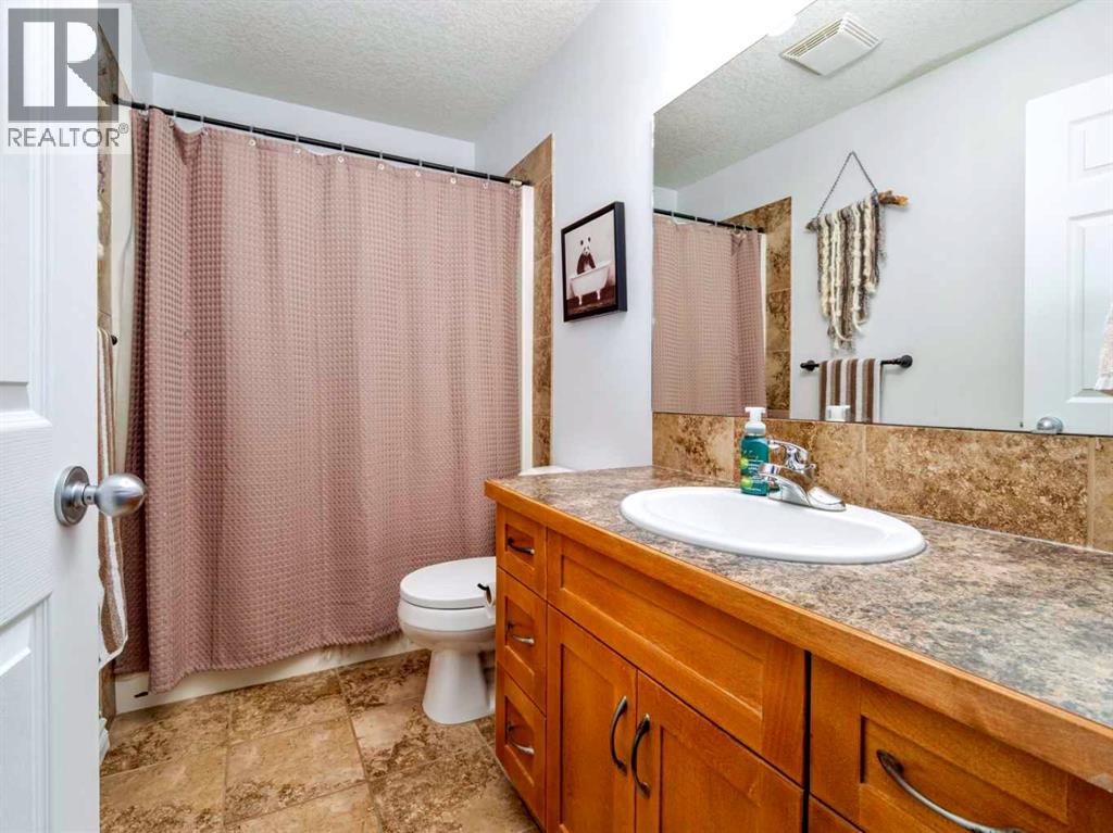 244 Kodiak Boulevard N, Lethbridge, Alberta  T1H 3P6 - Photo 21 - A2294079