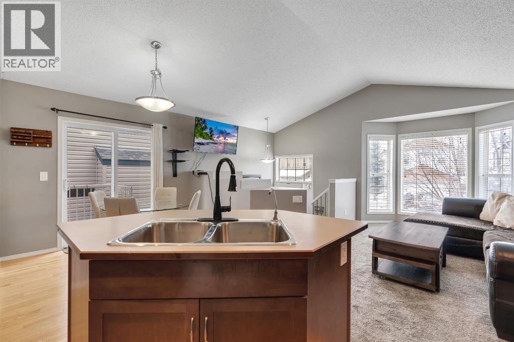 431 Silverado Plains Circle SW, Calgary, Alberta  T2X 0H4 - Photo 10 - A2287582