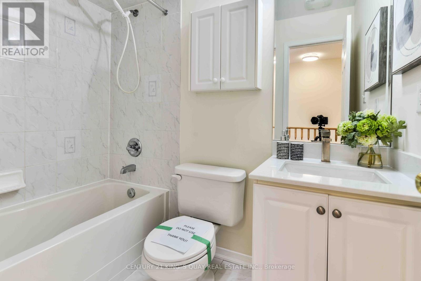 37 Prince Charles Way, Markham, Ontario  L6C 0B4 - Photo 26 - N12849564