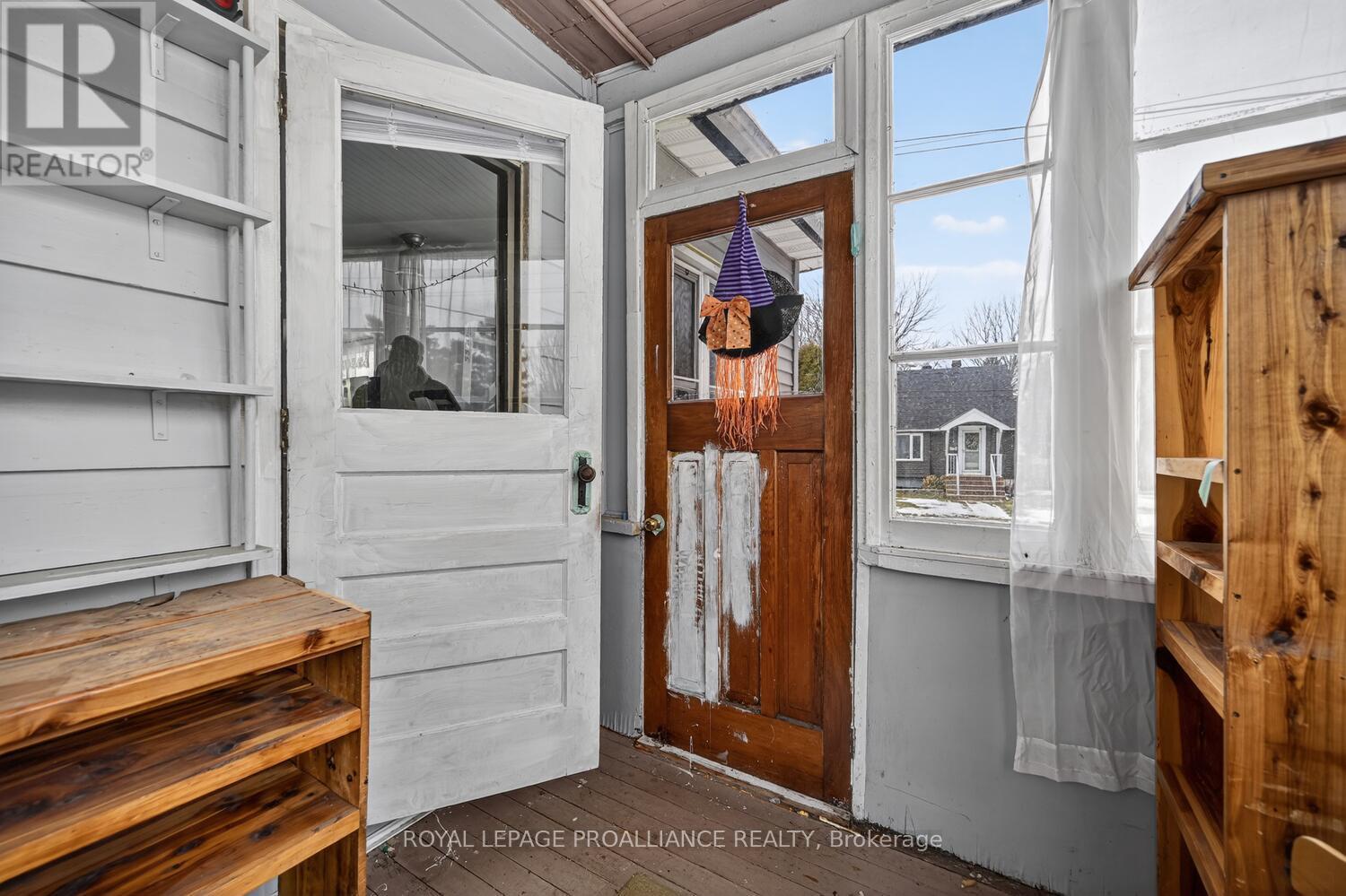 28 Oak Street, Brockville, Ontario  K6V 5R2 - Photo 13 - X12922088