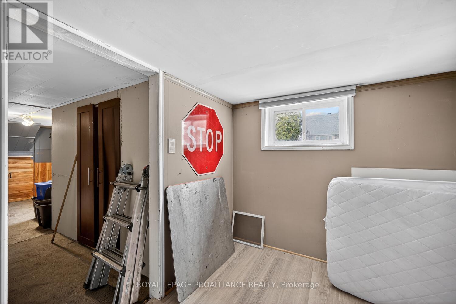 28 Oak Street, Brockville, Ontario  K6V 5R2 - Photo 15 - X12922088