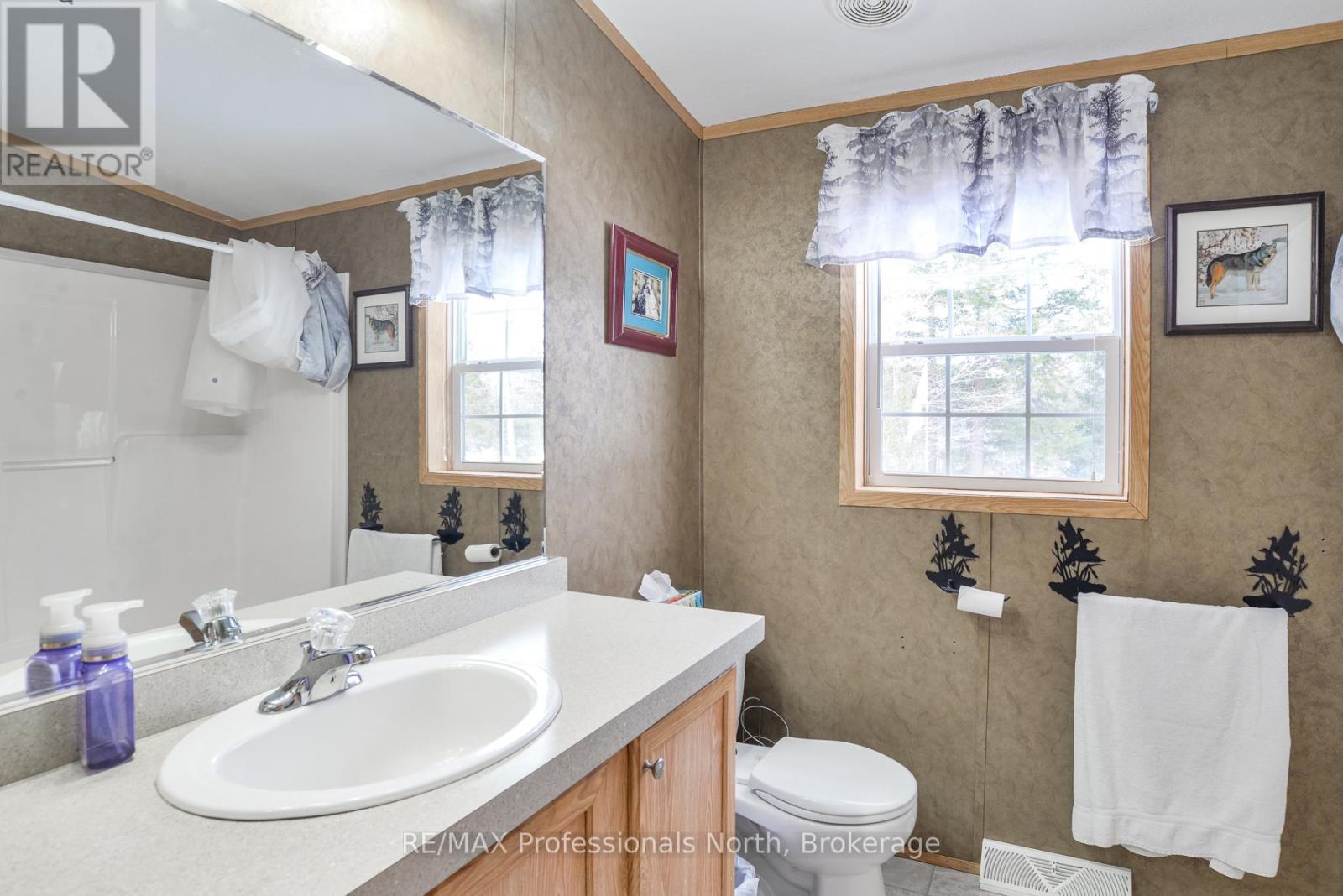 1874 Highway 118 E, Bracebridge (Draper), Ontario  P1L 1X1 - Photo 12 - X12922072