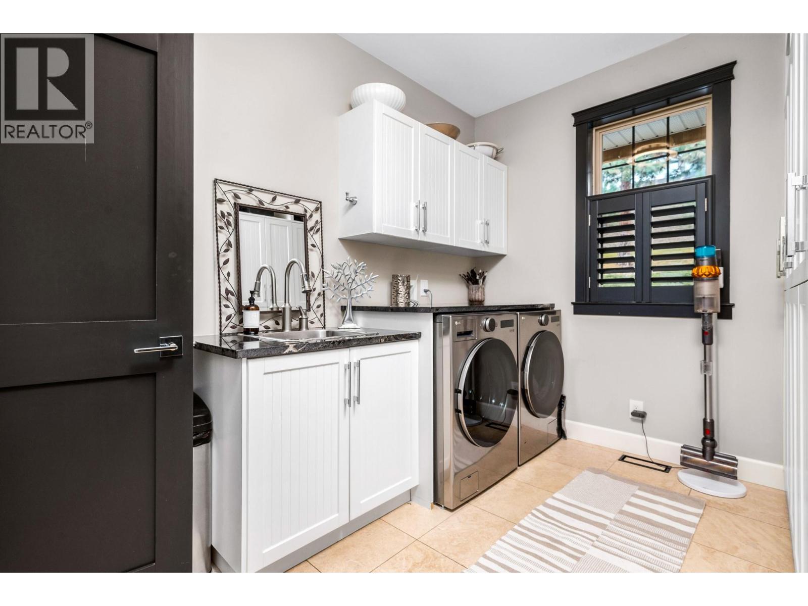 2328 Arthur Court, Kelowna, British Columbia  V1V 2S7 - Photo 37 - 10379057