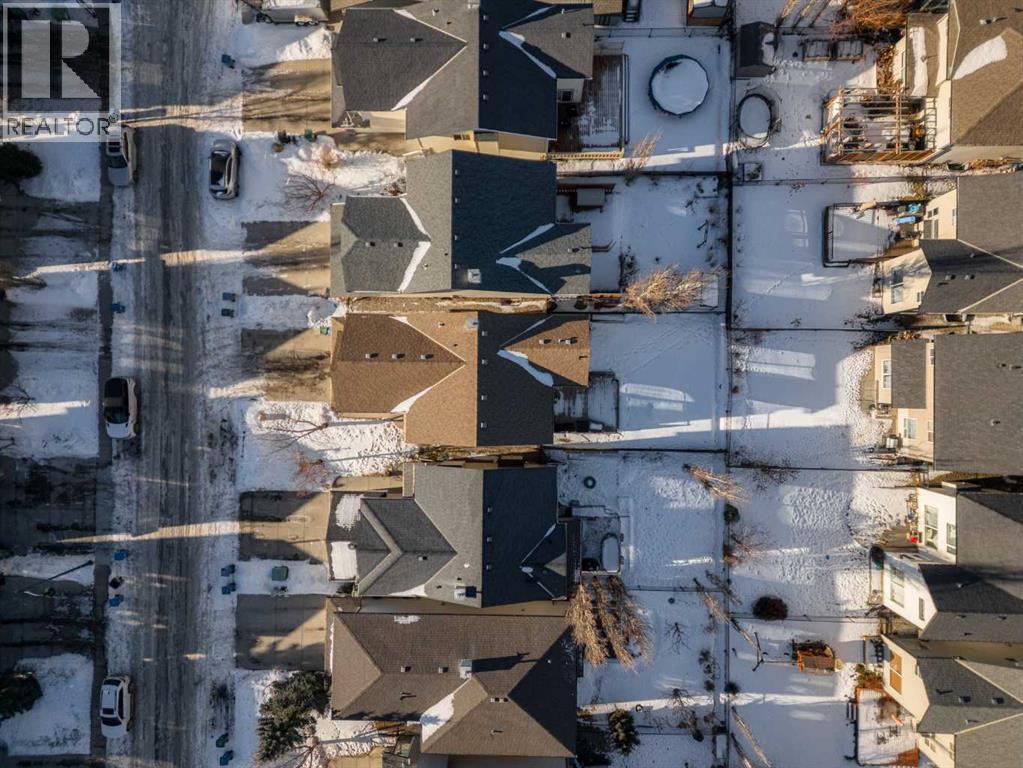 86 Cougarstone Court Sw, Calgary, Alberta  T3H 5R3 - Photo 47 - A2295836