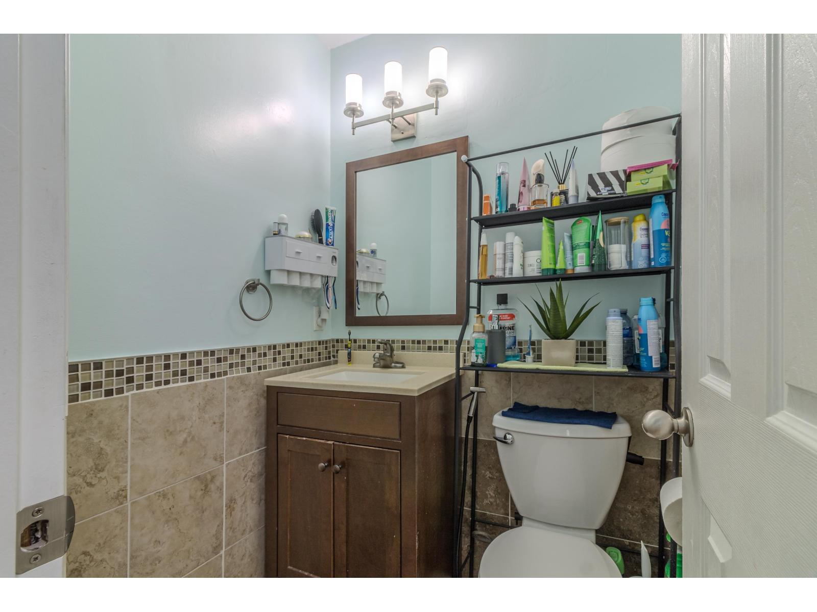 120 13880 74 Avenue, Surrey, British Columbia  V3W 7E6 - Photo 15 - R3103853