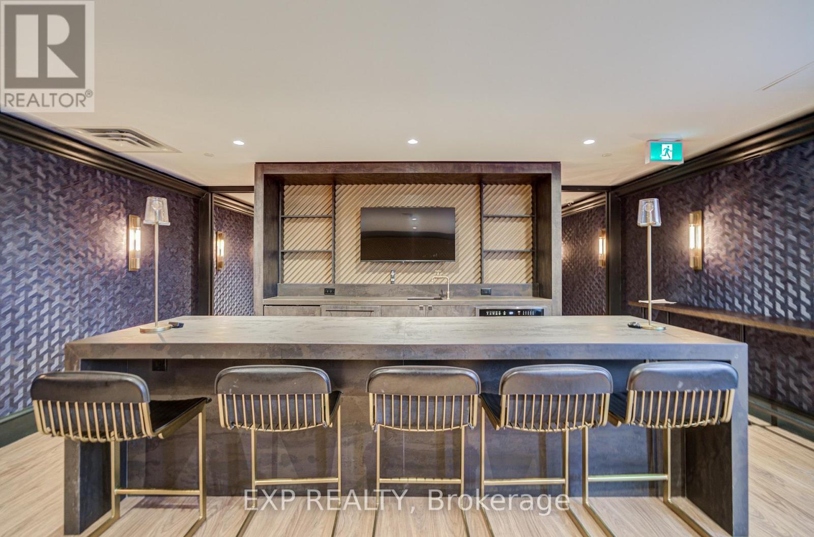 211 - 1285 Queen Street E, Toronto, Ontario  M4L 1C2 - Photo 17 - E12922060